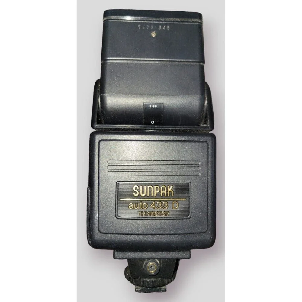 Untested Sunpak Auto 433D Shoe Mount Flash for Canon
